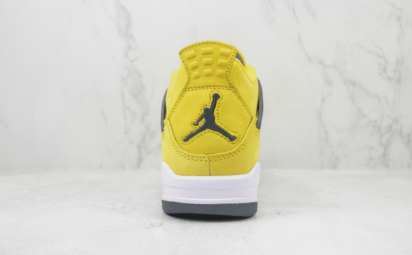 Tênis Nike Air Jordan 4 Retro Lightning - Imagem 6