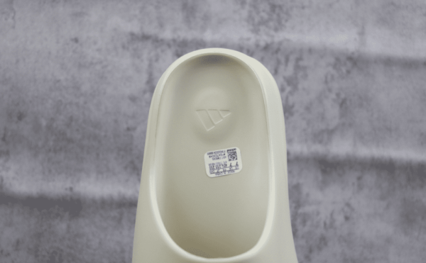 Adidas Yeezy Slide Bone - Imagem 4