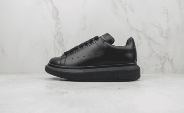 Tênis Alexander McQueen Wedge Sole"Preto" - Imagem 2