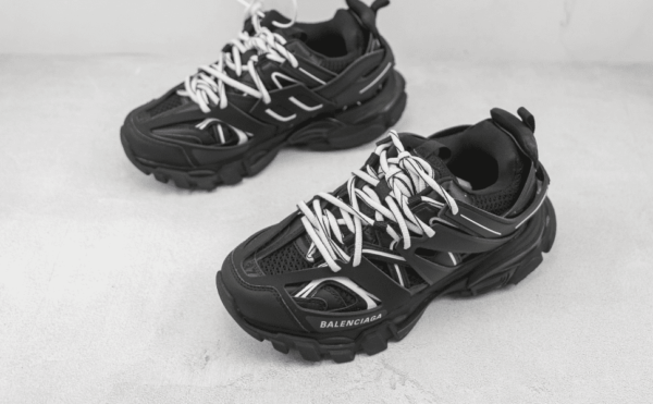 Tênis Balenciaga Track com Detalhes Branco"Preto"
