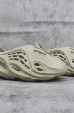 Adidas Yeezy Foam Runner Stone Salt