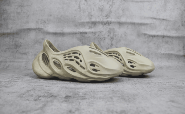 Adidas Yeezy Foam Runner Stone Salt