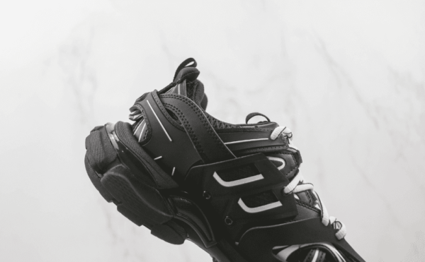 Tênis Balenciaga Track com Detalhes Branco"Preto" - Imagem 5