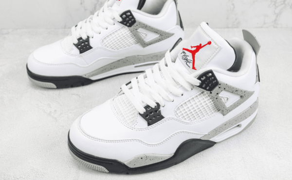 Tênis Nike Air Jordan 4 OG White Cement