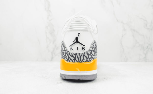 Tênis Nike Air Jordan 3 Retro Laser Orange - Imagem 5