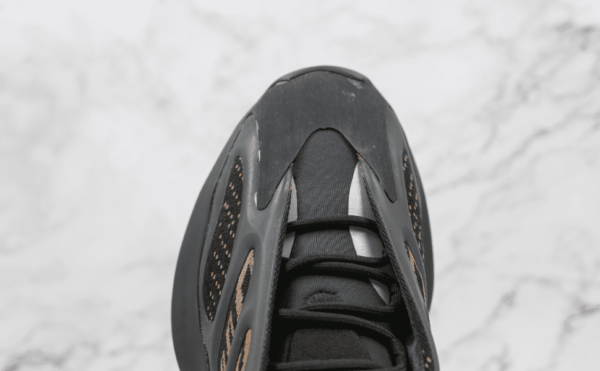 Tênis Adidas Yeezy 700 V3 "Clay Brown" - Imagem 4