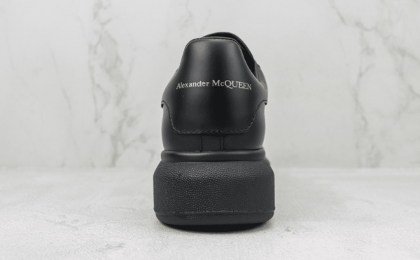 Tênis Alexander McQueen Wedge Sole"Preto" - Imagem 3