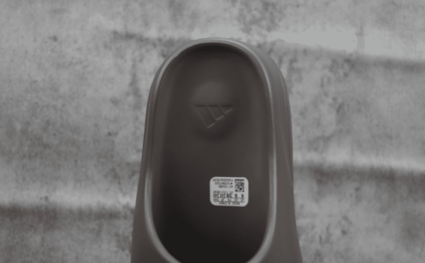 Adidas Yeezy Slide Soot - Imagem 5