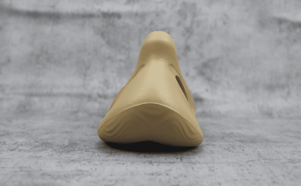 adidas Yeezy Foam RNNR Sulfur - Imagem 4