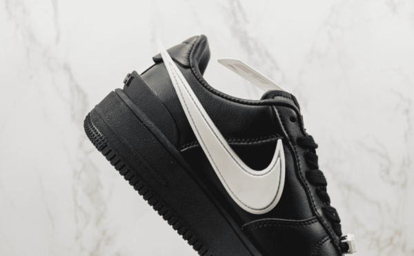 Tênis Nike Air Force 1 X Ambush Low"Preto" - Imagem 5