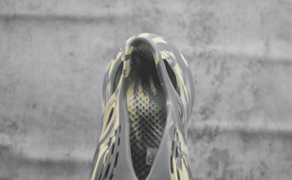 Adidas Yeezy Foam Runner Mxt Moon Gray - Imagem 6