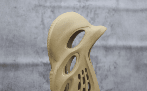 adidas Yeezy Foam RNNR Sulfur - Imagem 6