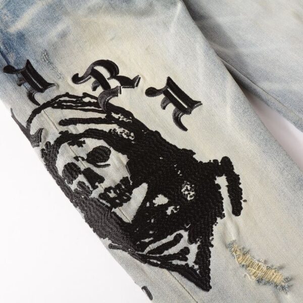 Calça Amiri Jeans Skinny com Caveira Estapada "Azul"" - Imagem 4