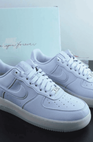 Tênis Nike Air Force 1 Low NOCTA "Palest Purple"