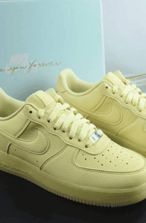 Tênis Nike Air Force 1 Low NOCTA "Citron Tint"