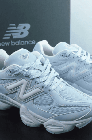 Tênis New Balance 9060 (Azul Claro)