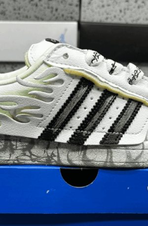 Tênis Hellstar X Adidas Superstar (Branco)