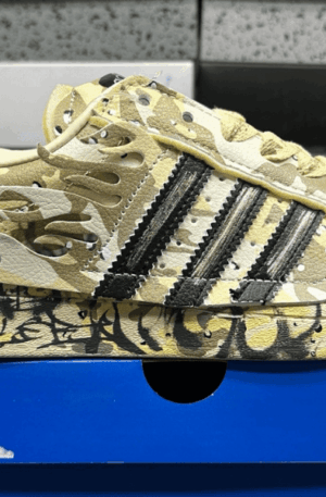 Tênis Hellstar X Adidas Superstar (Camuflado)