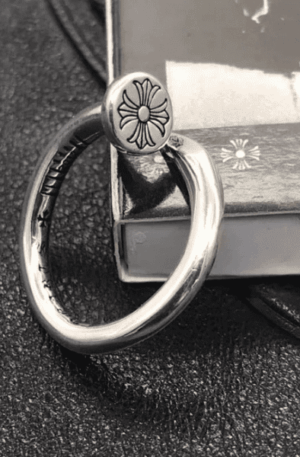 Anel Chrome Hearts