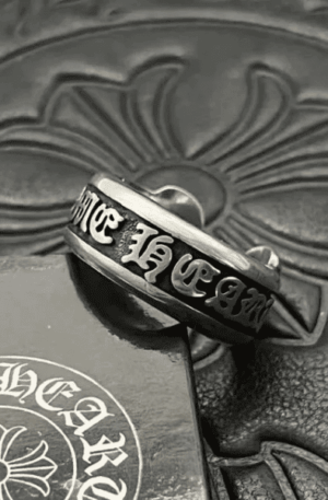 Anel Chrome Hearts