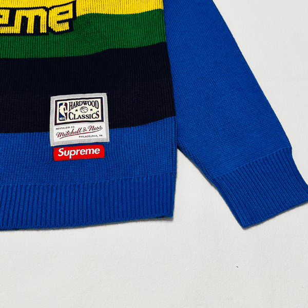 Suéter Supreme Mitchell & Ness Teams Royal Hombre - Imagem 6