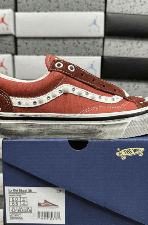 Tênis Vans OTW Old Skool Reissue 36 X Satoshi Nakamoto (Laranja)