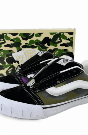 Tênis Bape x Vans Premium Knu Skool Camo