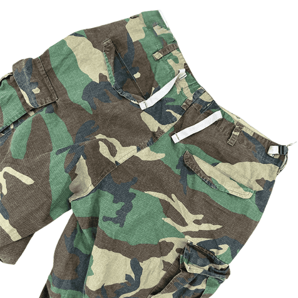 Calça Cargo Vintage Com Estampa Camuflada - Imagem 3